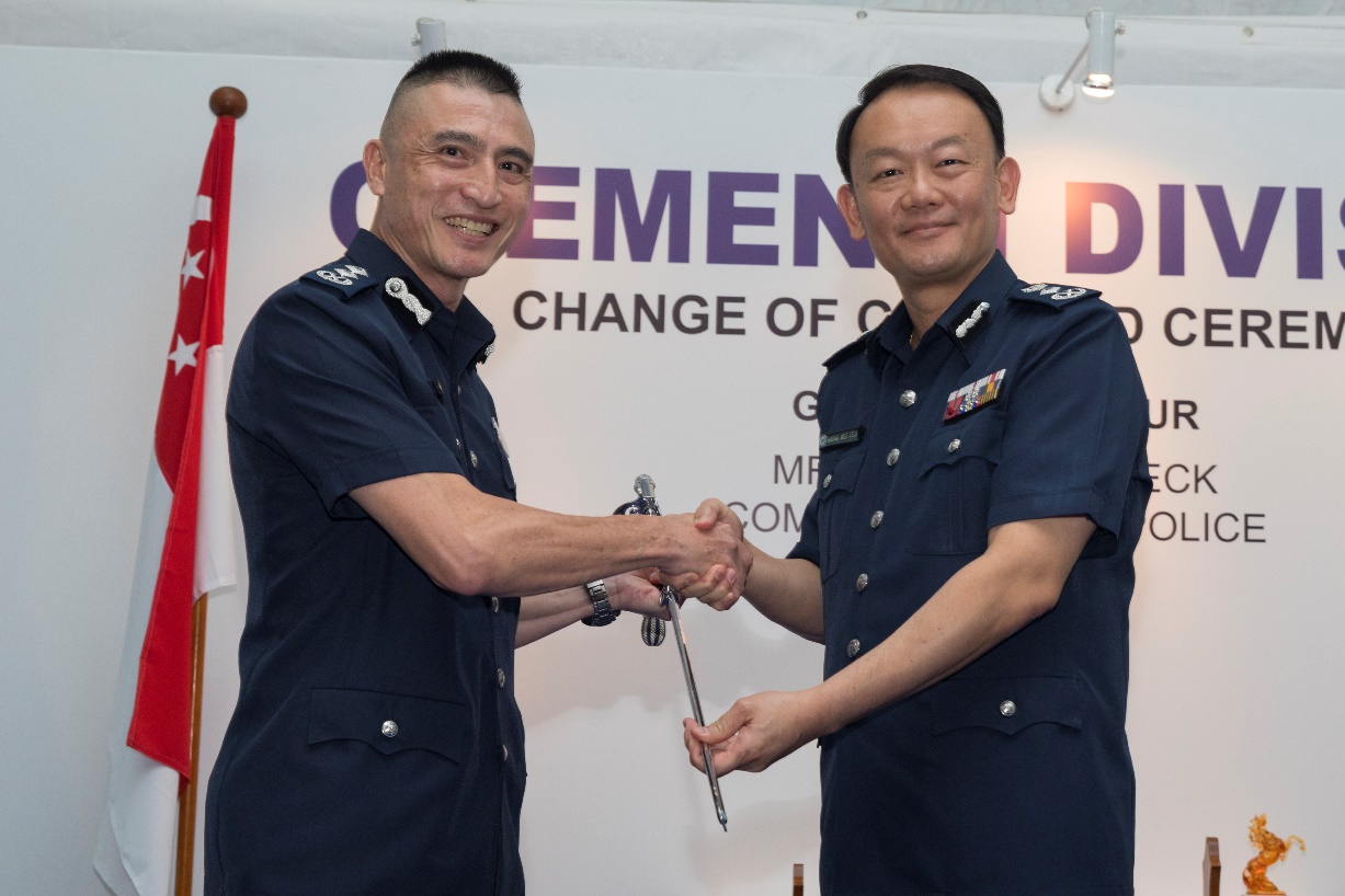 20180515_change_of_command_ceremony_at_clementi_police_division_o_1