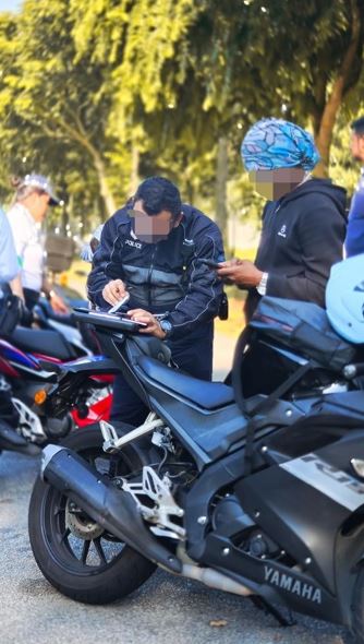 20231103_multi_agency_enforcement_operation_conducted_against_errant_motorcyclists 3