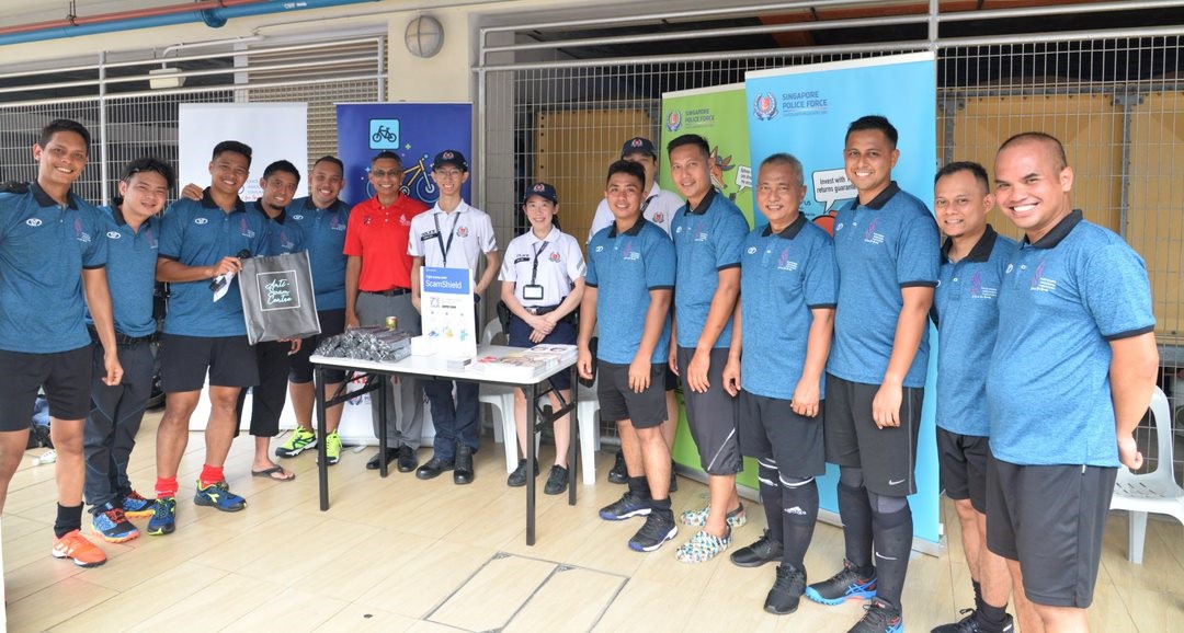 PSA hockey committee members with GOH and CPU officers group photo