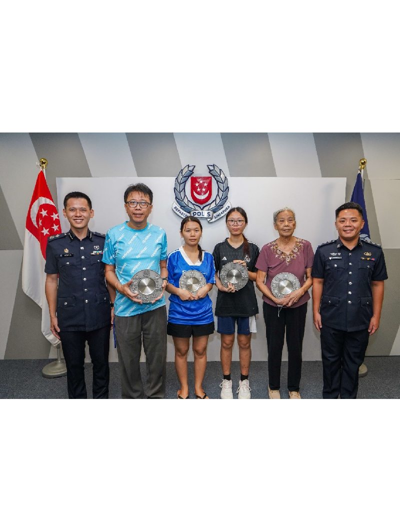 Four Members Of The Public Presented With Public Spiritedness Award For Saving A Life